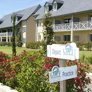 Resort Le Domaine Du Golf Country Club De Bigorre, Pouzac