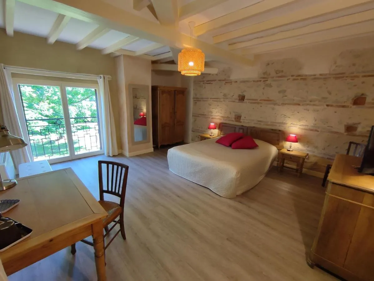 Anes Et Logis Bed & Breakfast Bax France